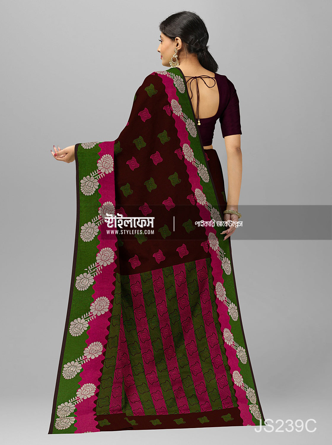 ঝুমকা ম্যাচিং শাড়ি