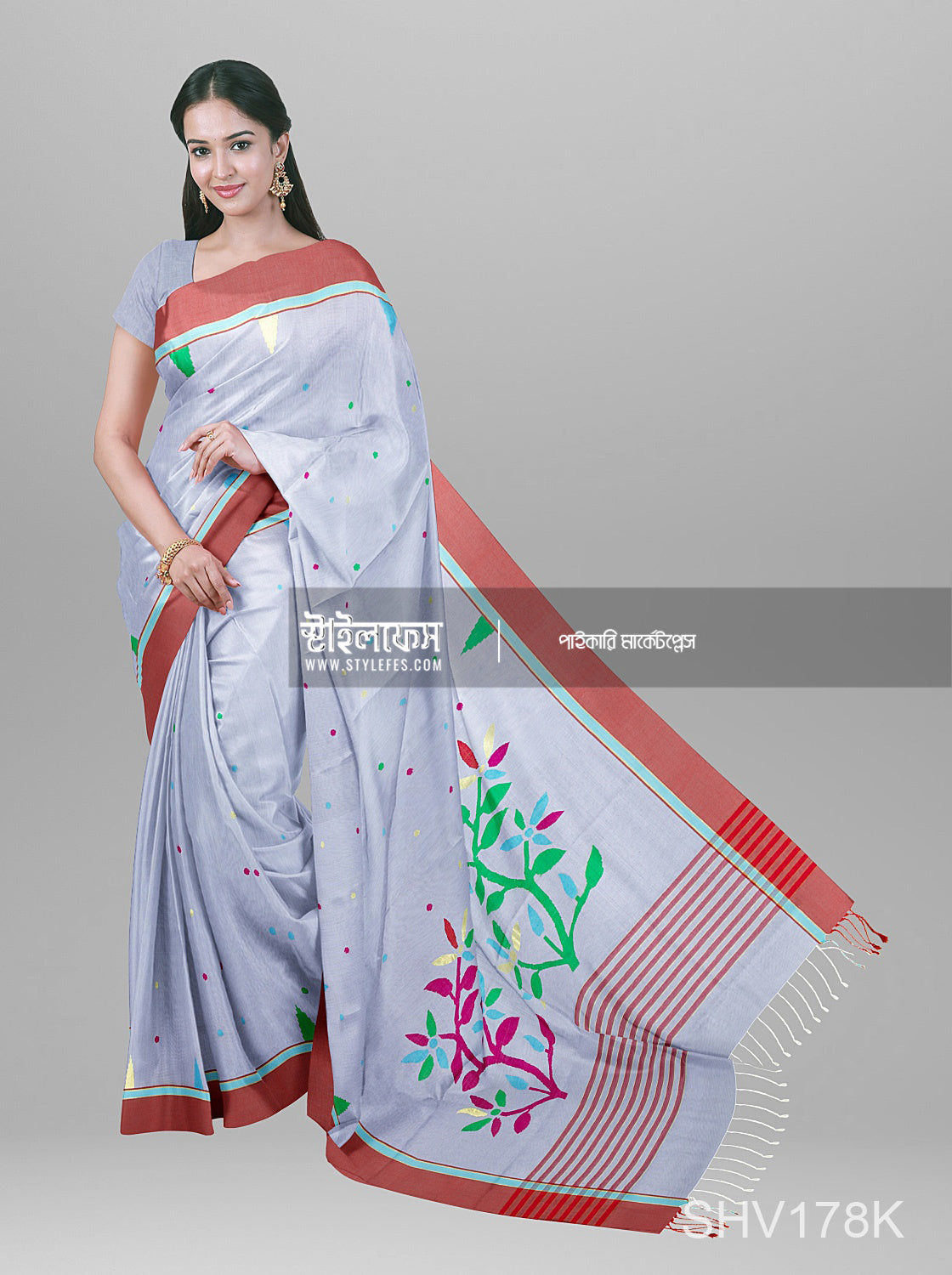 হাতের কাজ জামদানি শাড়ি