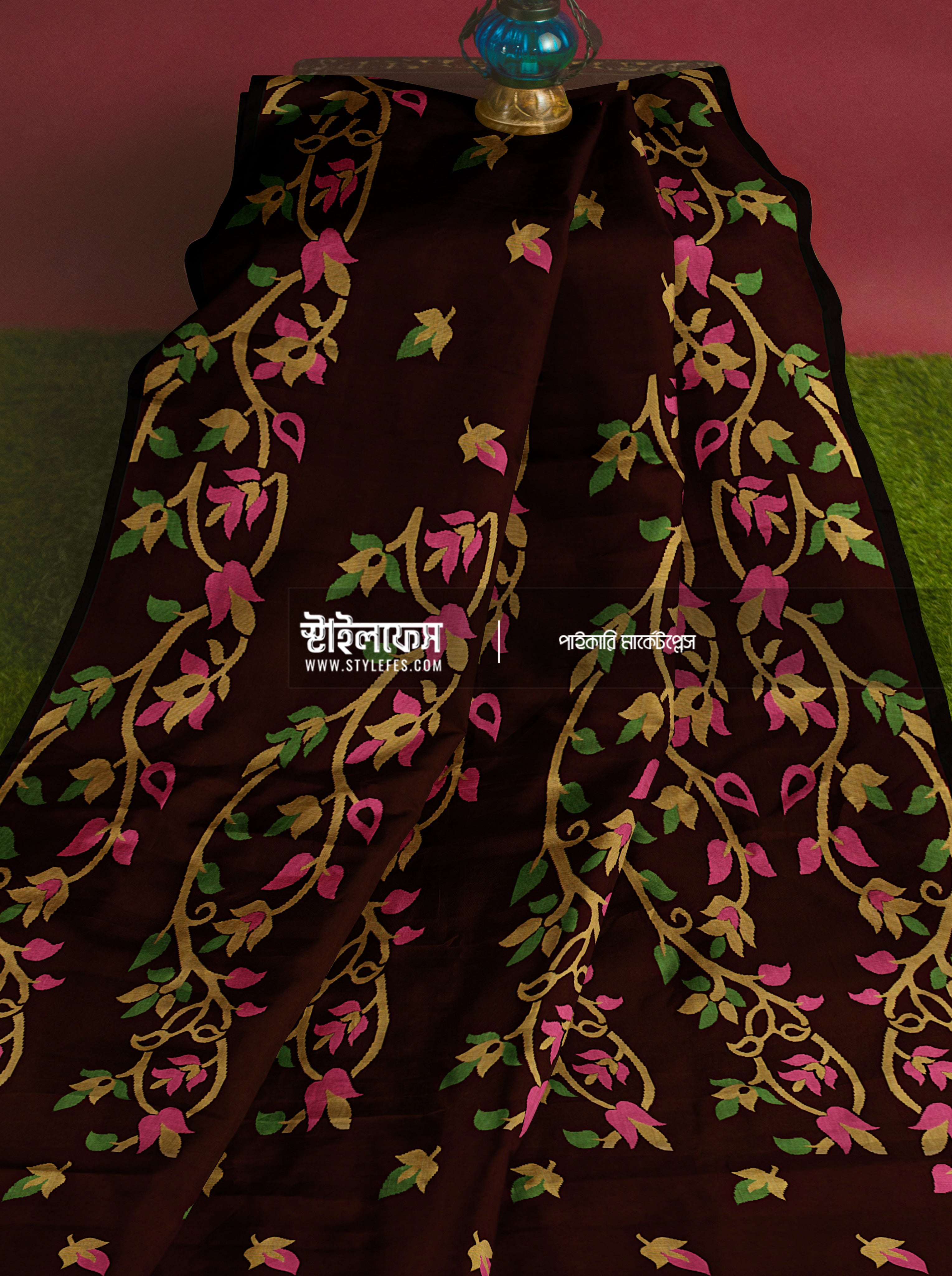 ম্যাচিং জামদানি শাড়ি