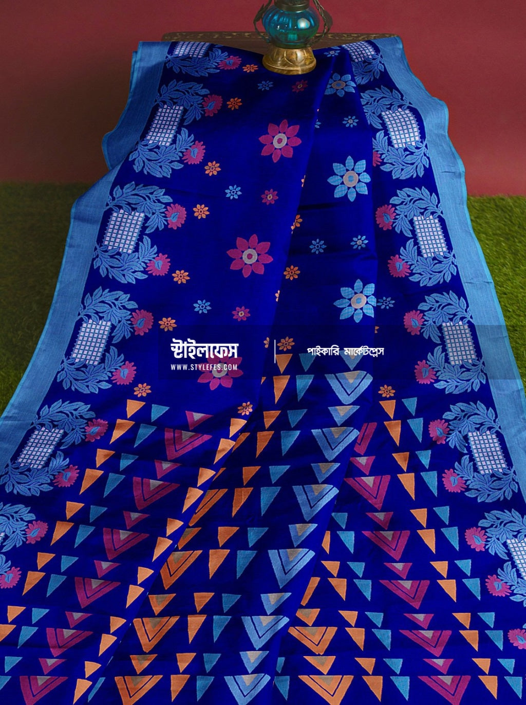 ম্যাচিং জামদানি শাড়ি